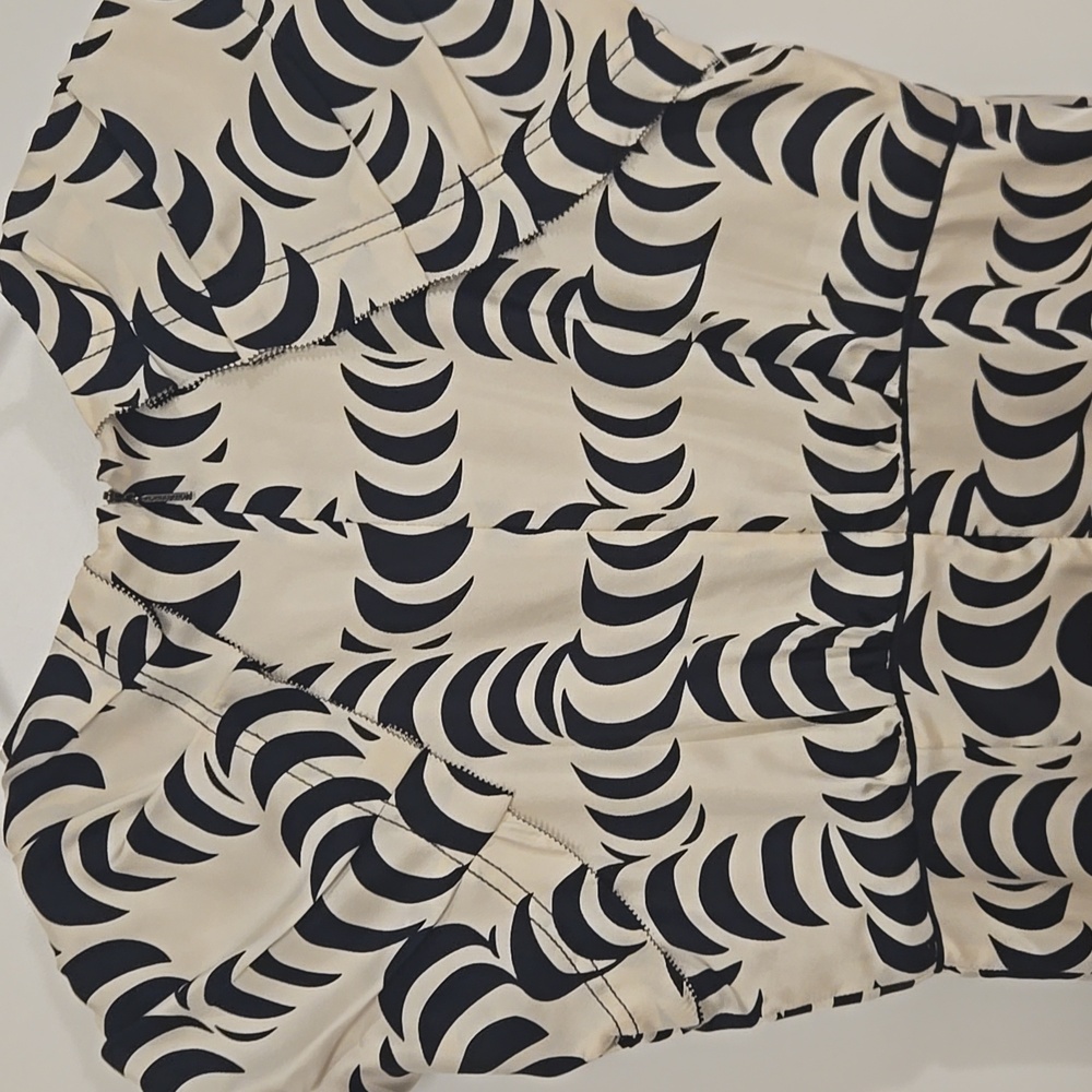 Tory Burch Sophia Half Moon Dress - Picture 6 of 6